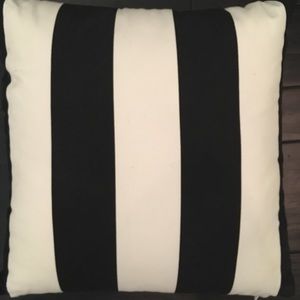 Set of two IKEA Vergyllen Pillows 20” x 20”